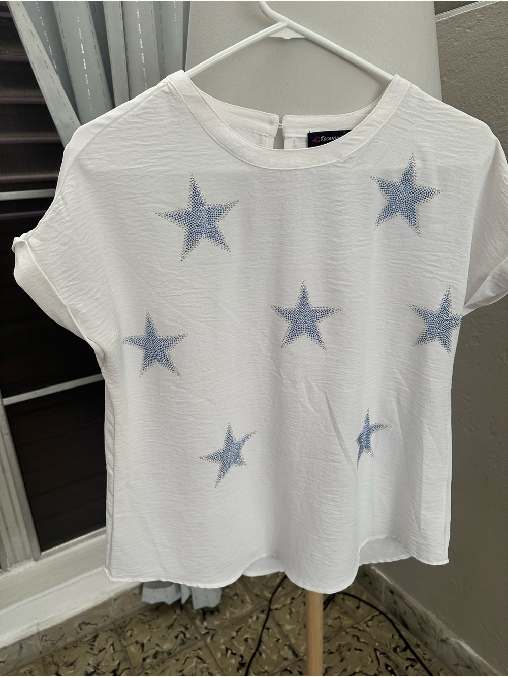 White Star-Print Short Sleeve Top